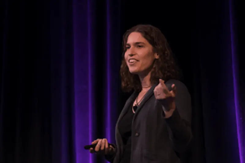 women (data science expert)