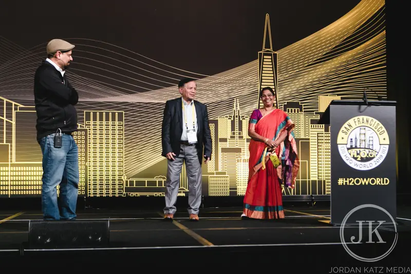 www.h2o.ai2019/02/H2O-World-SF.png